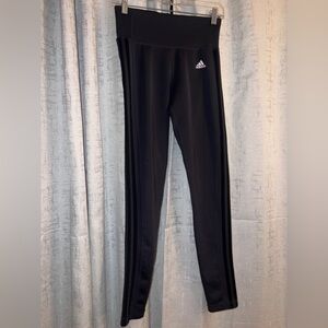 Small Adidas leggings, black
